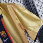 Barcelona 2001 Away Shirt - Image 8