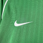 Man United 2007 Goalkeeper Shirt - Image 4