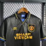 Man United 1993 Away Shirt - Image 2